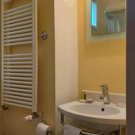 Tornabuoni La Petite Suite Florenz Zimmer foto
