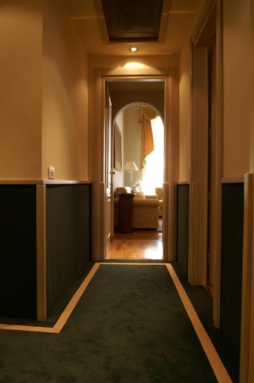 Tornabuoni La Petite Aparthotel 4*